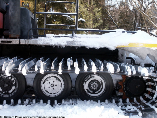 Snow Vehicles