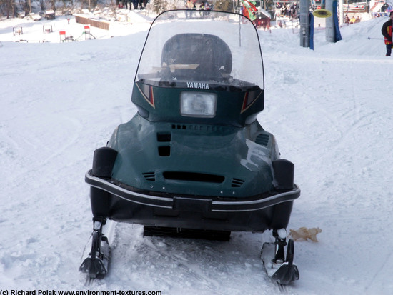 Snow Vehicles