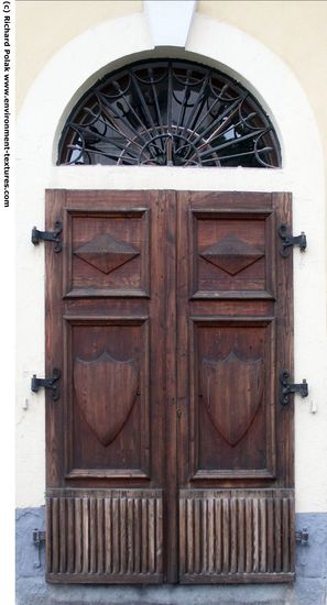 Double Wooden Doors