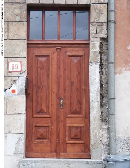 Double Wooden Doors