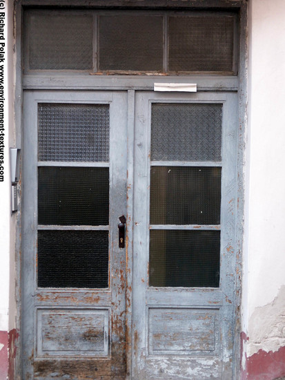 Double Wooden Doors