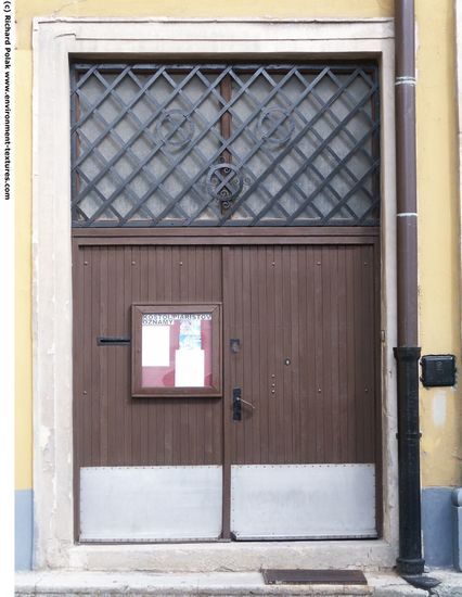 Double Wooden Doors