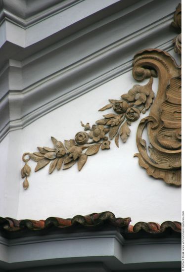 Relief Ornate