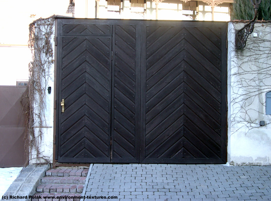 Gate Wooden Doors