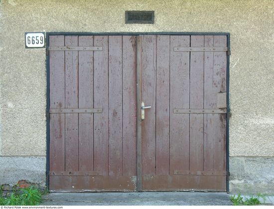 Double Wooden Doors