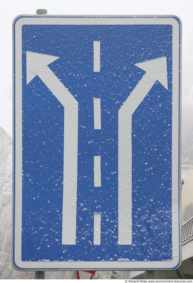 Directional Traffic Signs