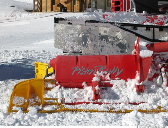 Snow Vehicles