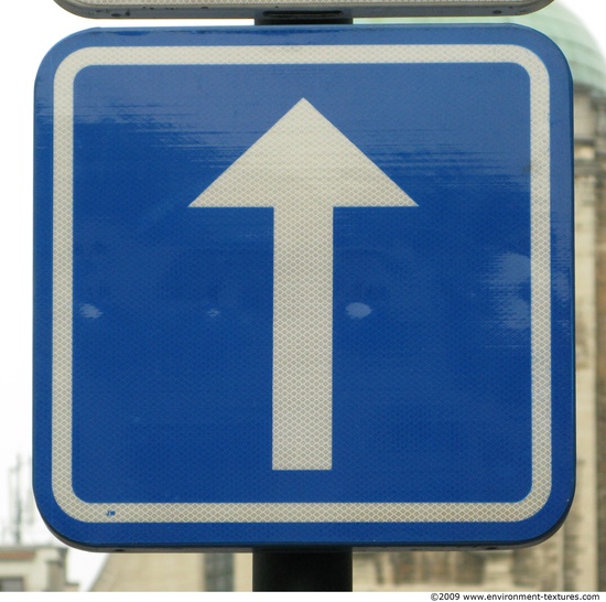 Directional Traffic Signs