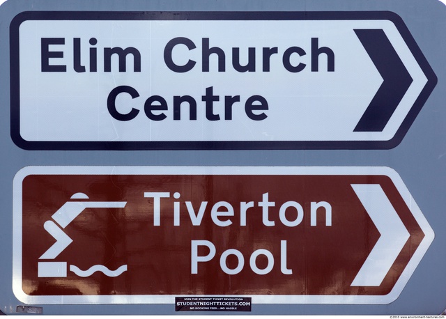 Directional Traffic Signs