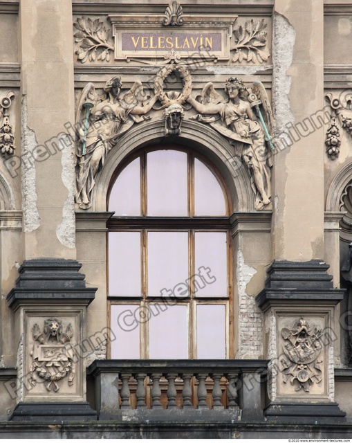 House Old Windows