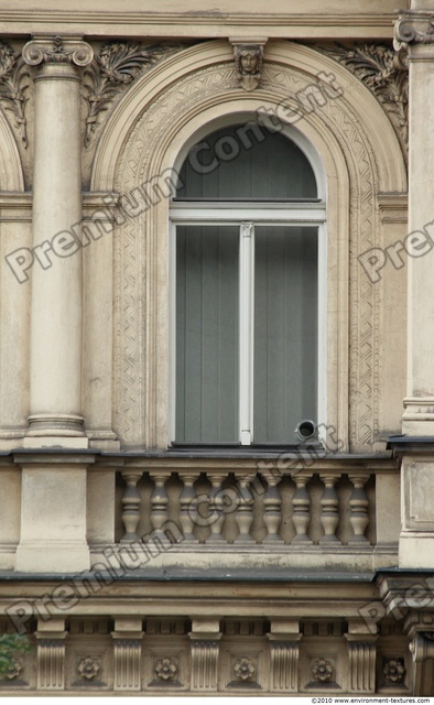 House Old Windows