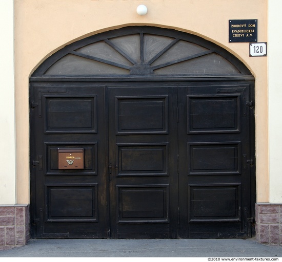 Double Wooden Doors