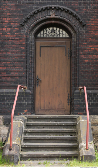 Single Old Wooden Doors