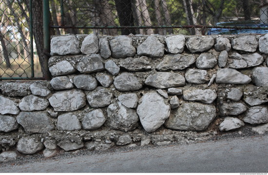 Mixed Size Walls Stones