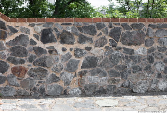 Mixed Size Walls Stones