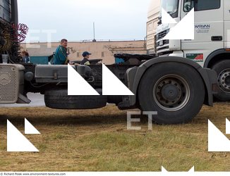 Photo Reference of Truck