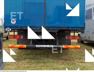 Photo Reference of Truck