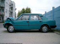 Photo Reference of Skoda Crashed 