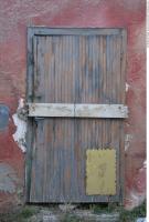 barn wooden door
