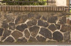 Mixed Size Walls Stones