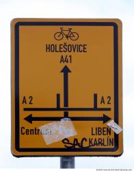 Directional Traffic Signs